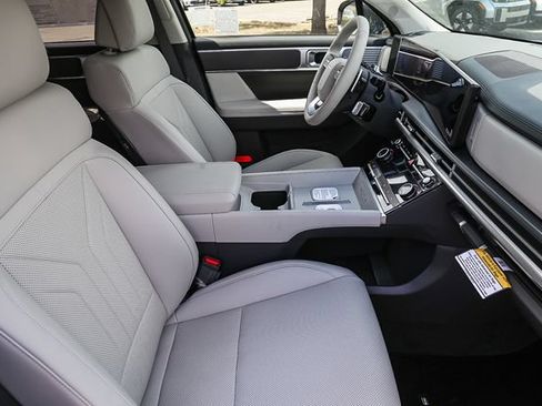 New 2026 Hyundai Santa Fe SEL FWD image 18