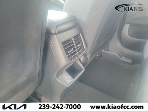 Used 2024 Kia Seltos S AWD/4WD image 15