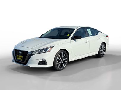 Used 2022 Nissan Altima 2.5 SR