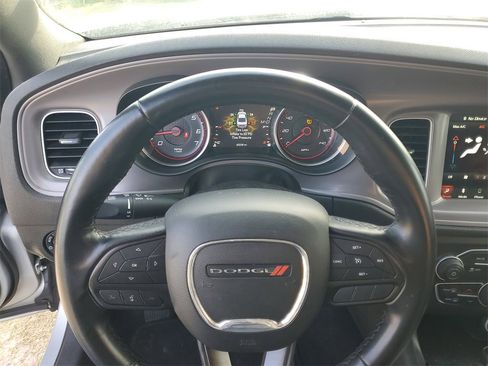 Used 2023 Dodge Charger SXT image 17
