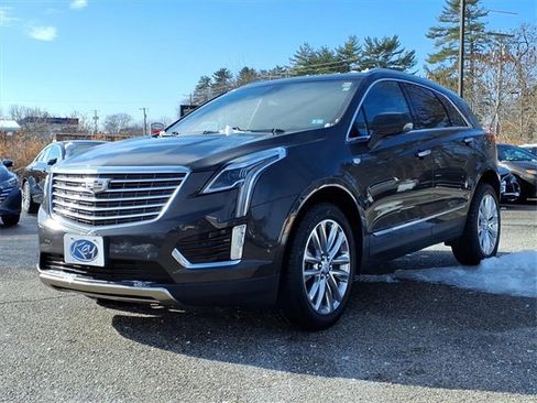 Used 2019 Cadillac XT5 Platinum image 25