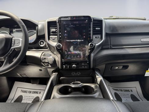 New 2026 RAM 1500 Big Horn AWD/4WD image 11
