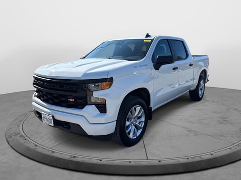 Certified 2024 Chevrolet Silverado 1500 Custom image 5