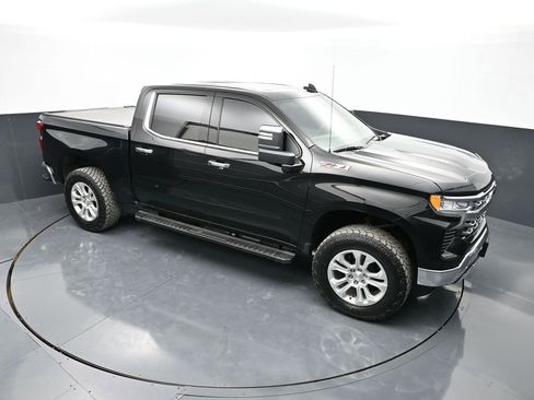 Used 2023 Chevrolet Silverado 1500 LTZ w/ LTZ Premium Package AWD/4WD image 44