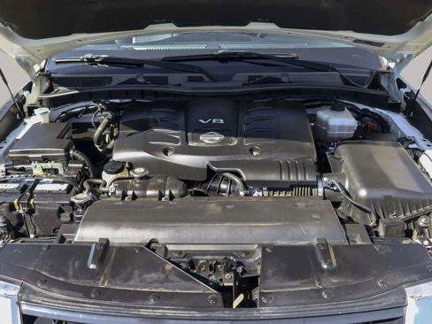 Used 2021 Nissan Armada SL w/ Captain's Chairs Package image 41