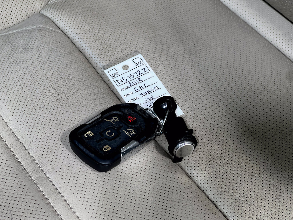 Used 2018 GMC Yukon Denali AWD/4WD image 44