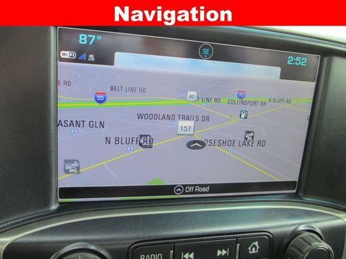 Used 2019 GMC Sierra 2500 Denali w/ Duramax Plus Package AWD/4WD image 17
