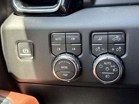 New 2026 GMC Sierra 1500 Denali Ultimate AWD/4WD image 16