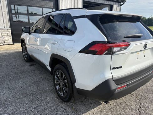 Used 2025 Toyota RAV4 XLE Premium w/ Weather Package AWD/4WD image 11