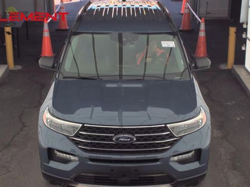 Used 2021 Ford Explorer XLT w/ Equipment Group 202A image 2