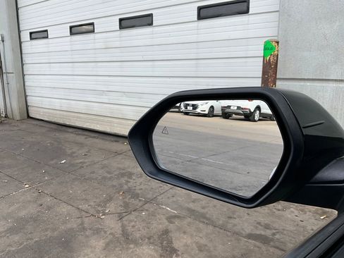 Used 2025 Kia K4 LXS image 17