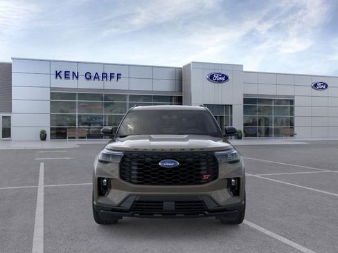 New 2026 Ford Explorer ST w/ Sun And Sound Package image 6