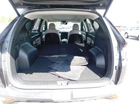 Used 2022 Hyundai Tucson Limited w/ Cargo Package AWD/4WD image 25