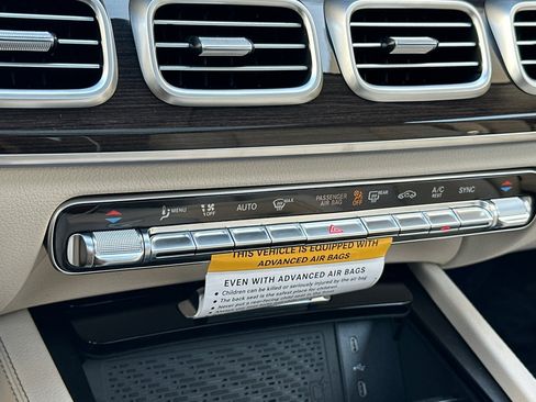 New 2026 Mercedes-Benz GLS 450 4MATIC image 21