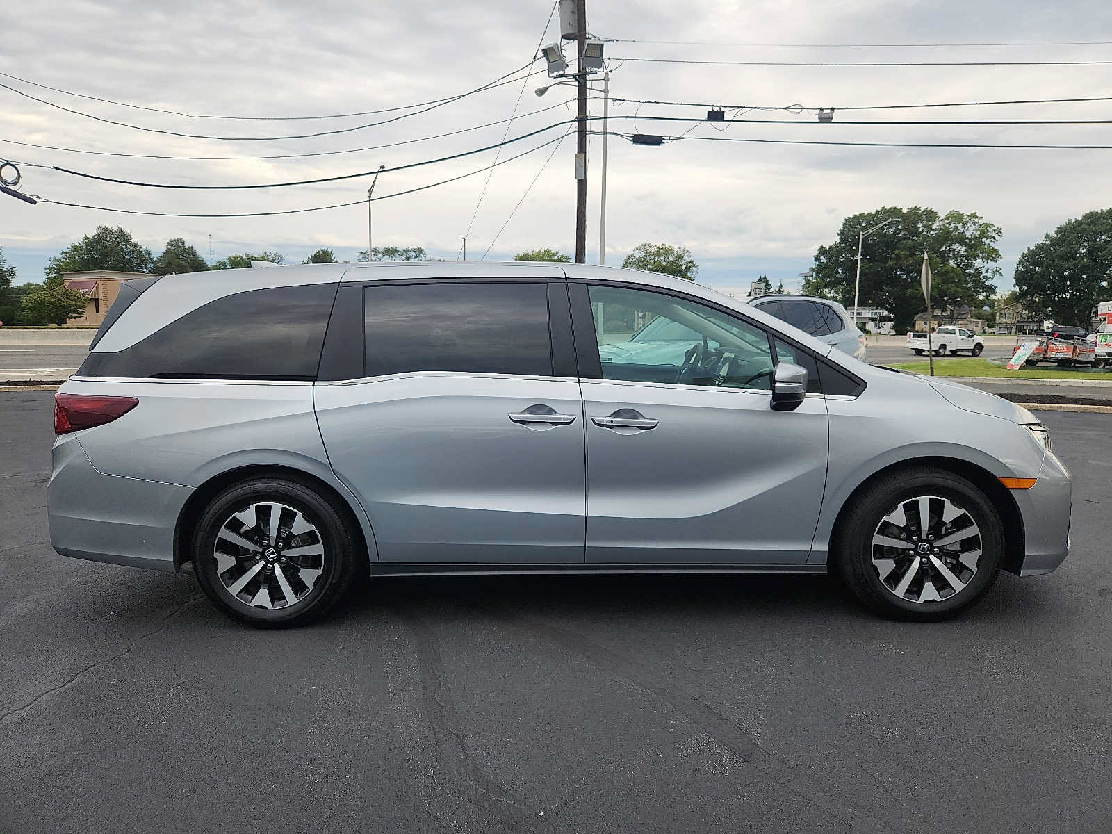 Used 2026 Honda Odyssey EX-L image 7