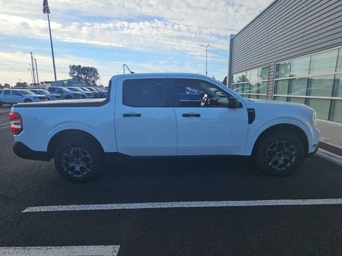 Used 2022 Ford Maverick XLT FWD image 4