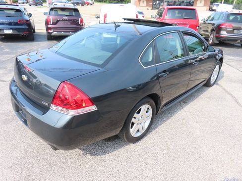 Used 2014 Chevrolet Impala LT w/ LT Sunroof Package FWD image 24