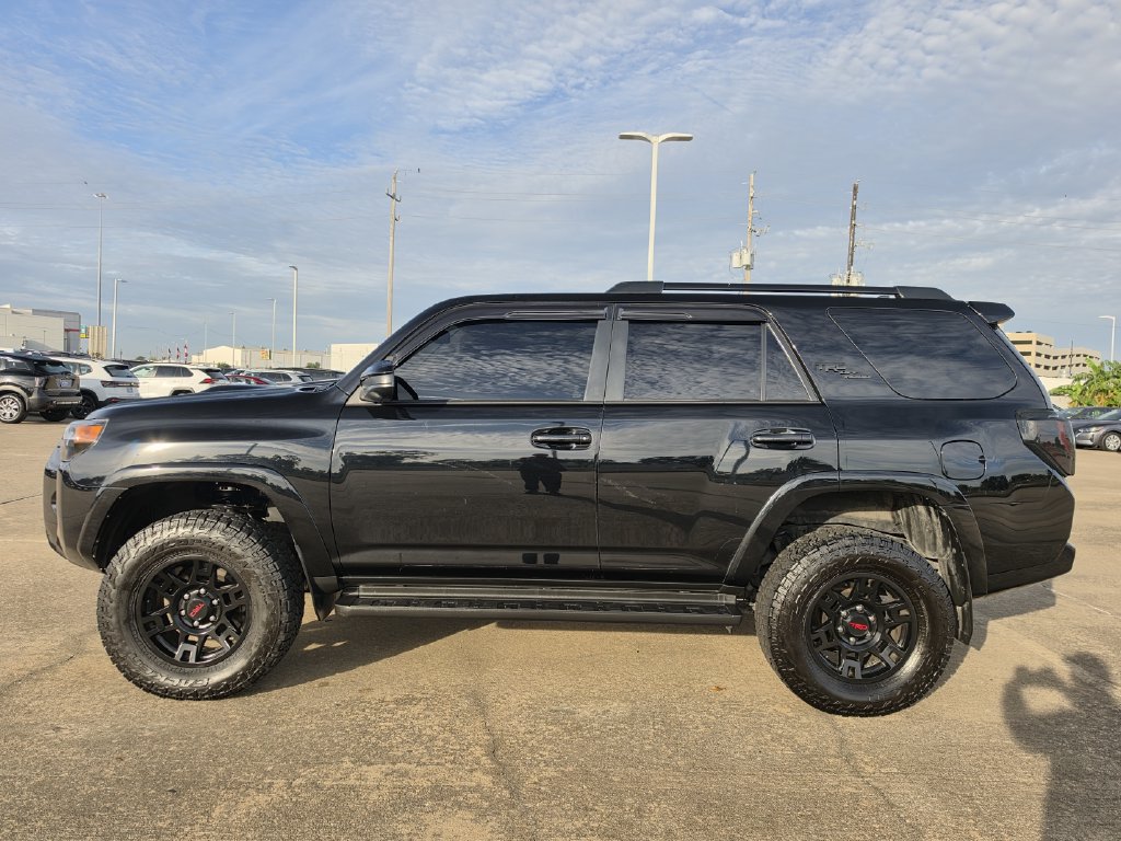 Used 2024 Toyota 4Runner TRD Off-Road AWD/4WD image 6