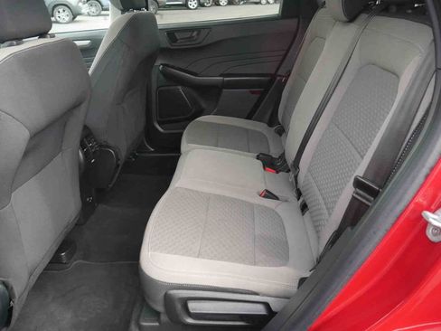 Used 2022 Ford Escape SE w/ SE Sport Appearance Package AWD/4WD image 12