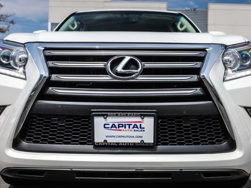 Used 2018 Lexus GX 460 Premium AWD/4WD image 9