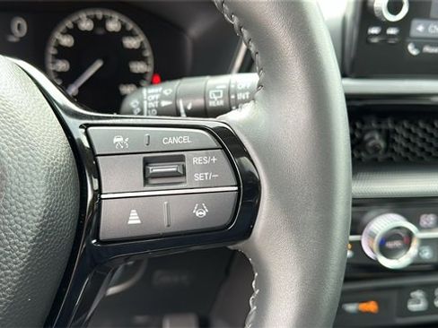 Used 2025 Honda CR-V EX-L image 14