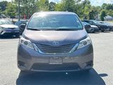 Used 2015 Toyota Sienna LE image 2