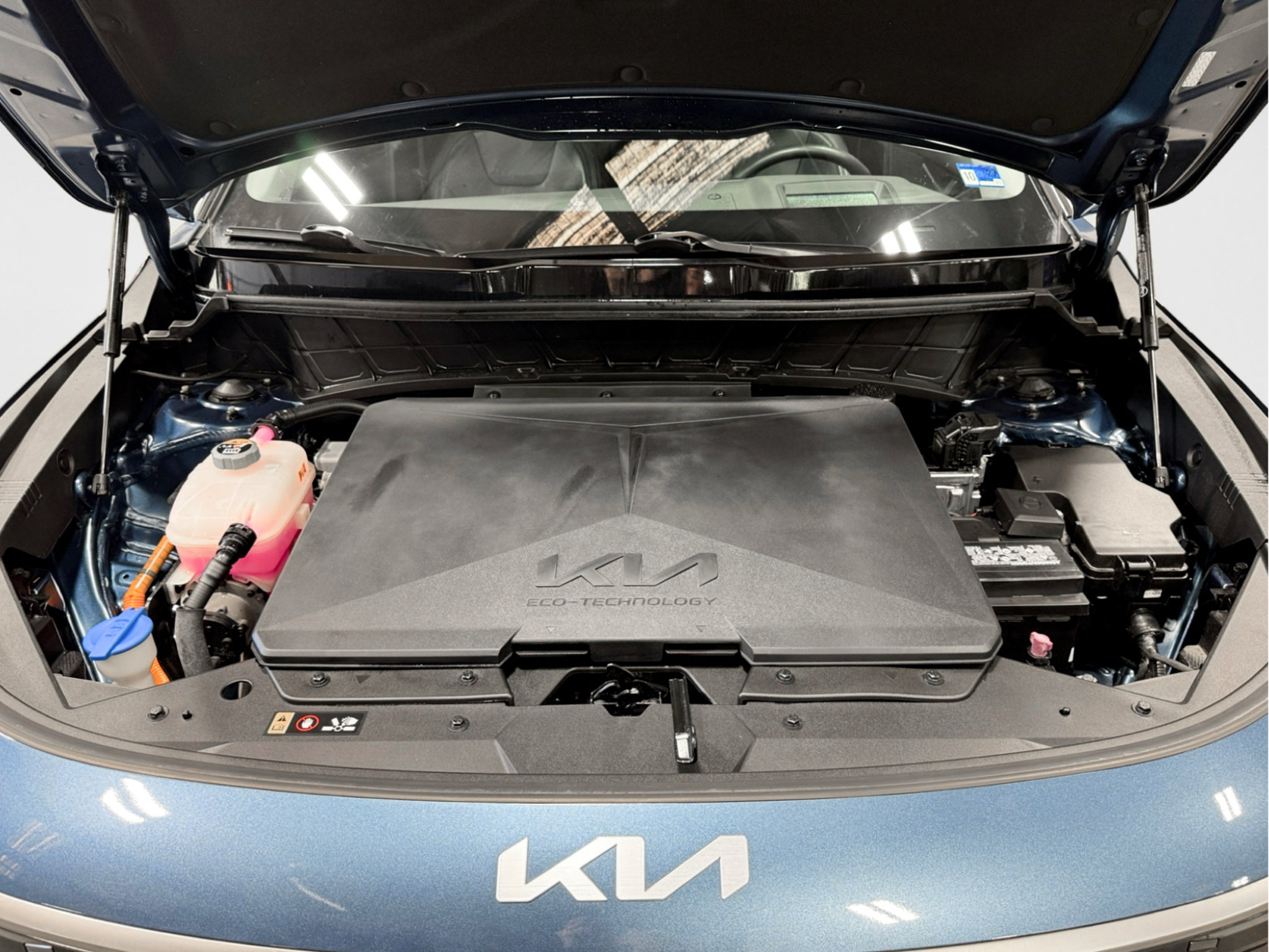 Used 2024 Kia Niro Wave w/ Wave Preserve Package FWD image 25