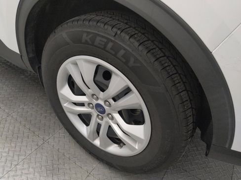 Used 2020 Ford Escape S image 31