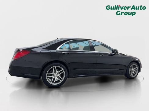 Used 2014 Mercedes-Benz S 550 Sedan w/ Sport Package image 9