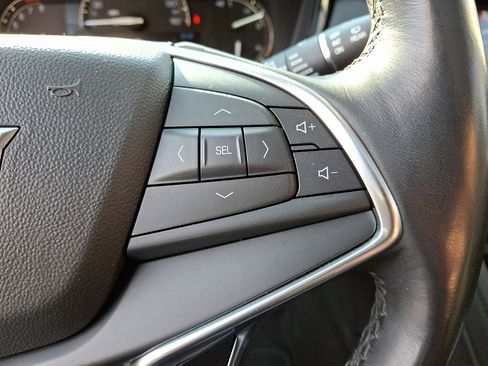 Used 2018 Cadillac XT5 Luxury image 24