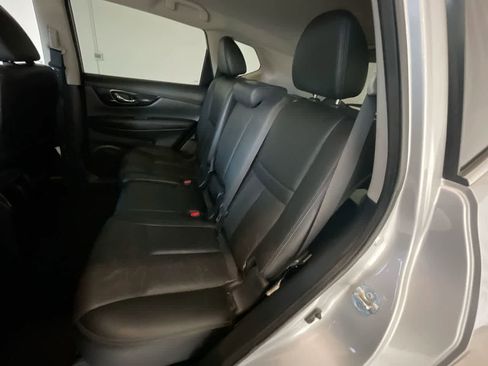 Used 2019 Nissan Rogue SL image 22