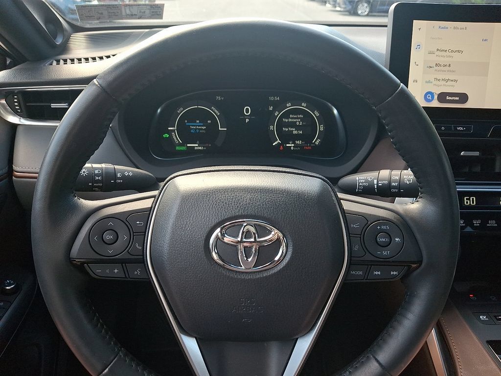 Certified 2023 Toyota Venza Limited AWD/4WD image 19