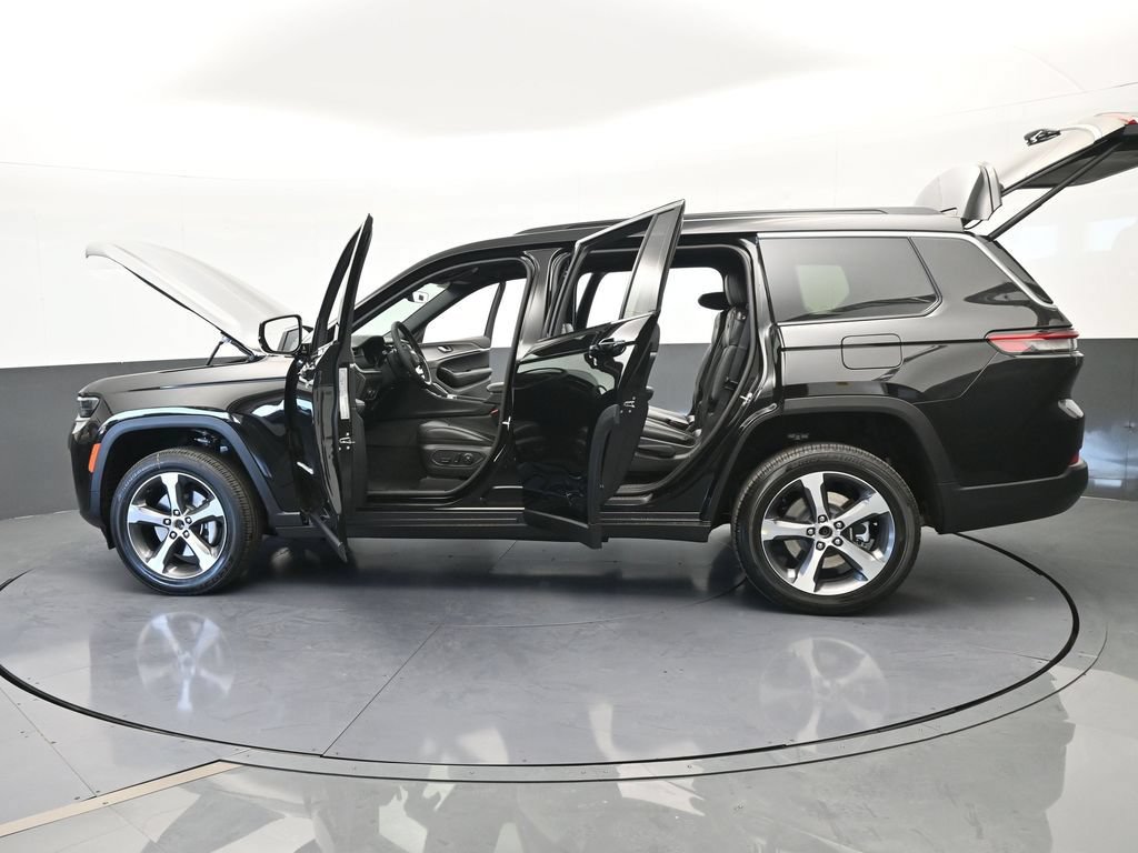 New 2026 Jeep Grand Cherokee L Limited RWD image 71