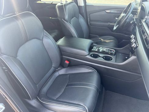 Used 2023 Honda Pilot Elite image 19