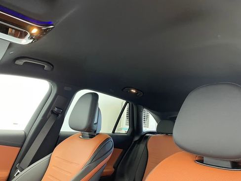 New 2026 Mercedes-Benz GLC 300 image 5