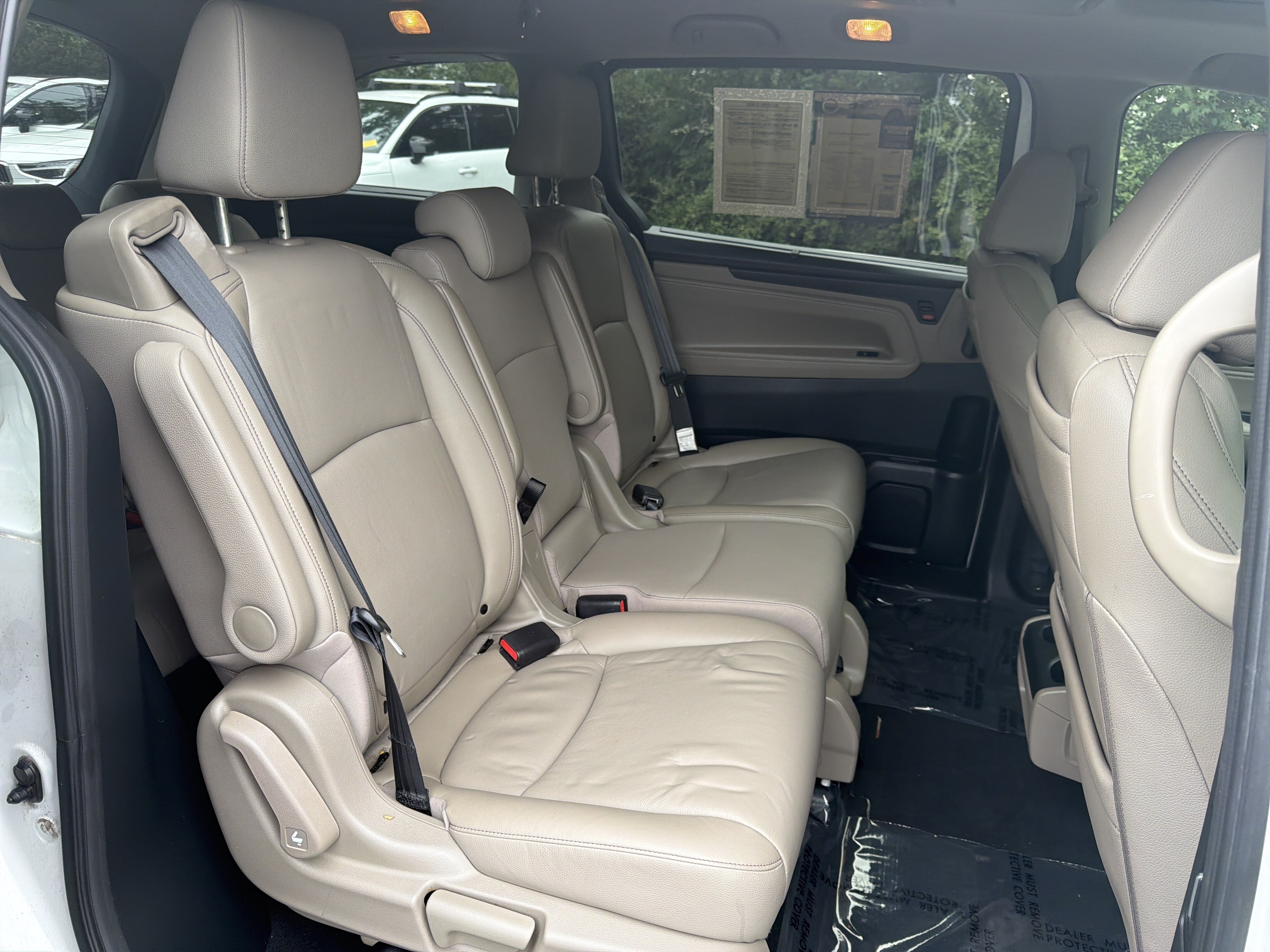Used 2023 Honda Odyssey Touring image 32
