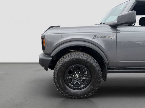 Used 2022 Ford Bronco Wildtrak AWD/4WD image 29