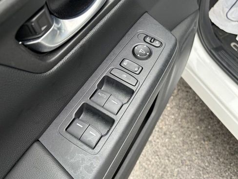 Certified 2023 Honda CR-V LX image 13