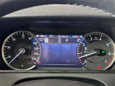 Used 2023 Land Rover Range Rover Velar HST image 12