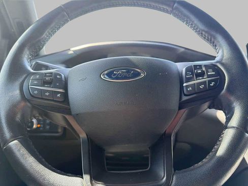 Used 2020 Ford Explorer XLT w/ Equipment Group 202A image 29