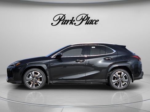 New 2026 Lexus UX 300h FWD image 2