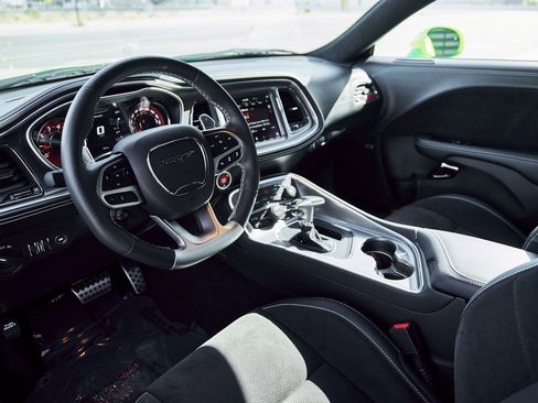 Used 2023 Dodge Challenger SRT Hellcat image 2