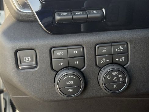 New 2026 Chevrolet Silverado 1500 High Country w/ High Country Premium Package image 23