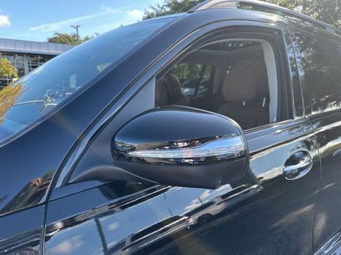 New 2026 Mercedes-Benz GLS 450 4MATIC image 11