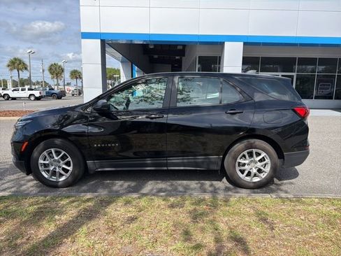 Certified 2024 Chevrolet Equinox LS image 3