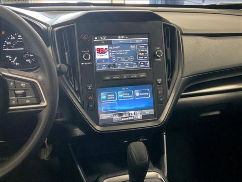 Used 2024 Subaru Impreza 2.0i AWD/4WD image 18