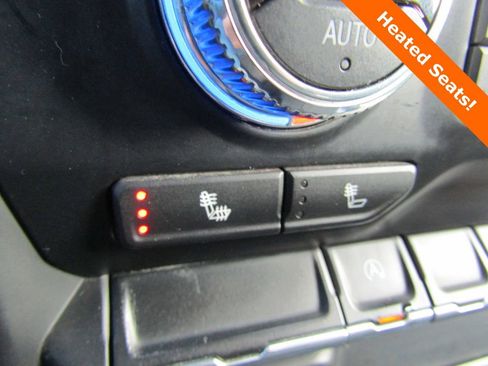 Used 2020 GMC Sierra 1500 Elevation w/ Elevation Value Package image 15