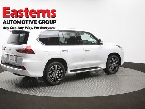 Used 2018 Lexus LX 570 4WD w/ Luxury Package image 52