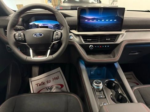 New 2026 Ford Explorer ST image 20