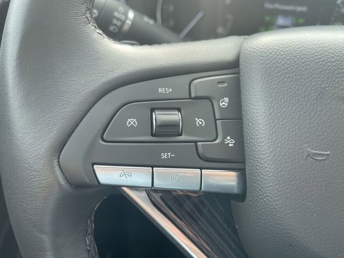 Certified 2024 Cadillac XT6 Premium Luxury w/ LPO, Floor Liner Package AWD/4WD image 13